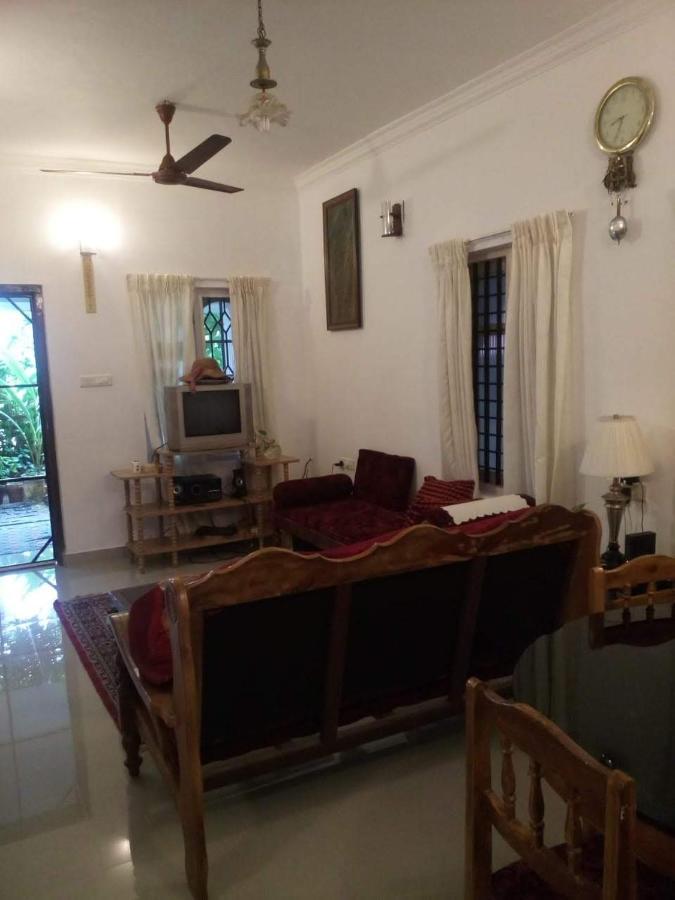 Nathans Holiday Home Kochi Dış mekan fotoğraf